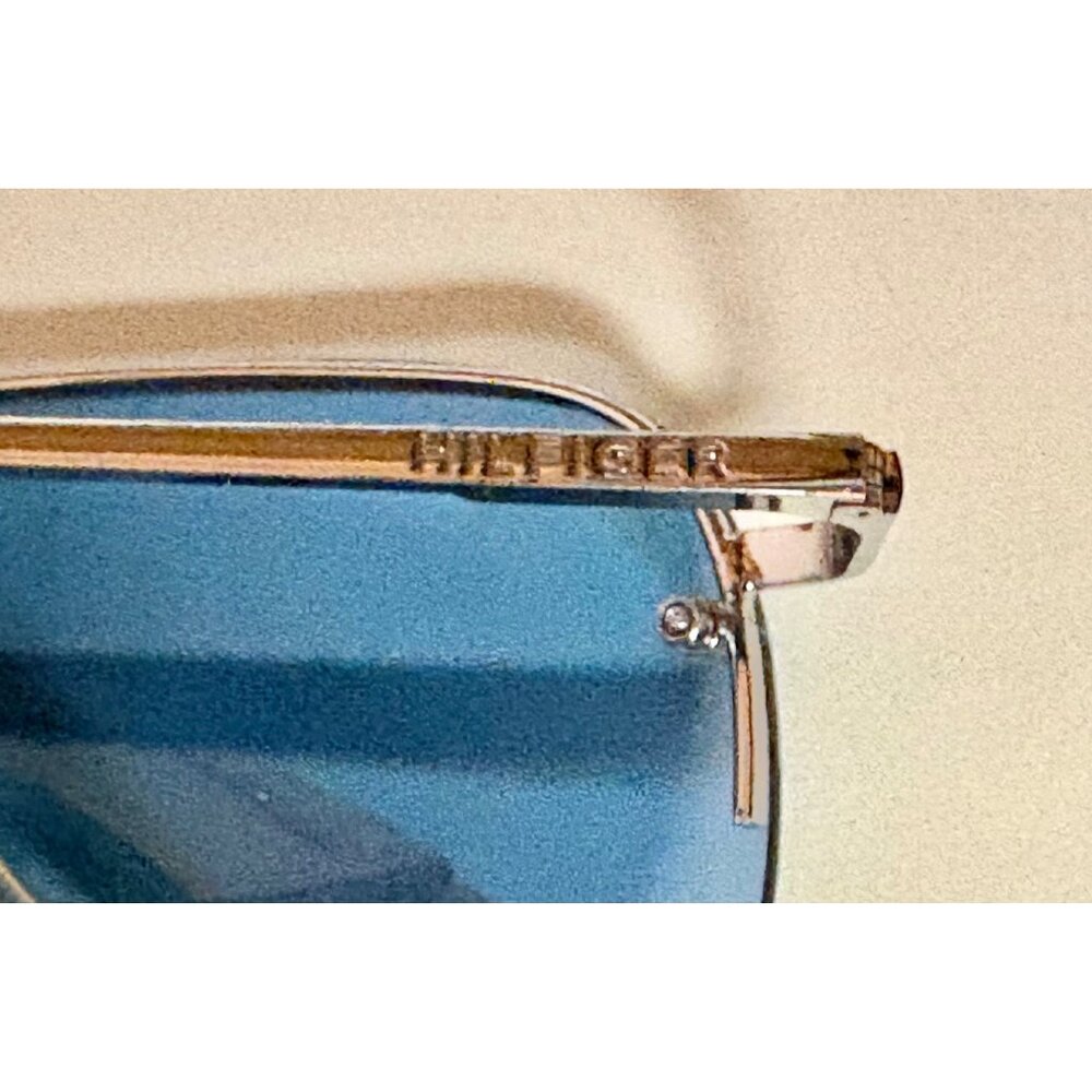 Tommy Hilfiger Barbie Aviator Sunglasses With Silver Frame Blue Tinted Lenses - Picture 4 of 8